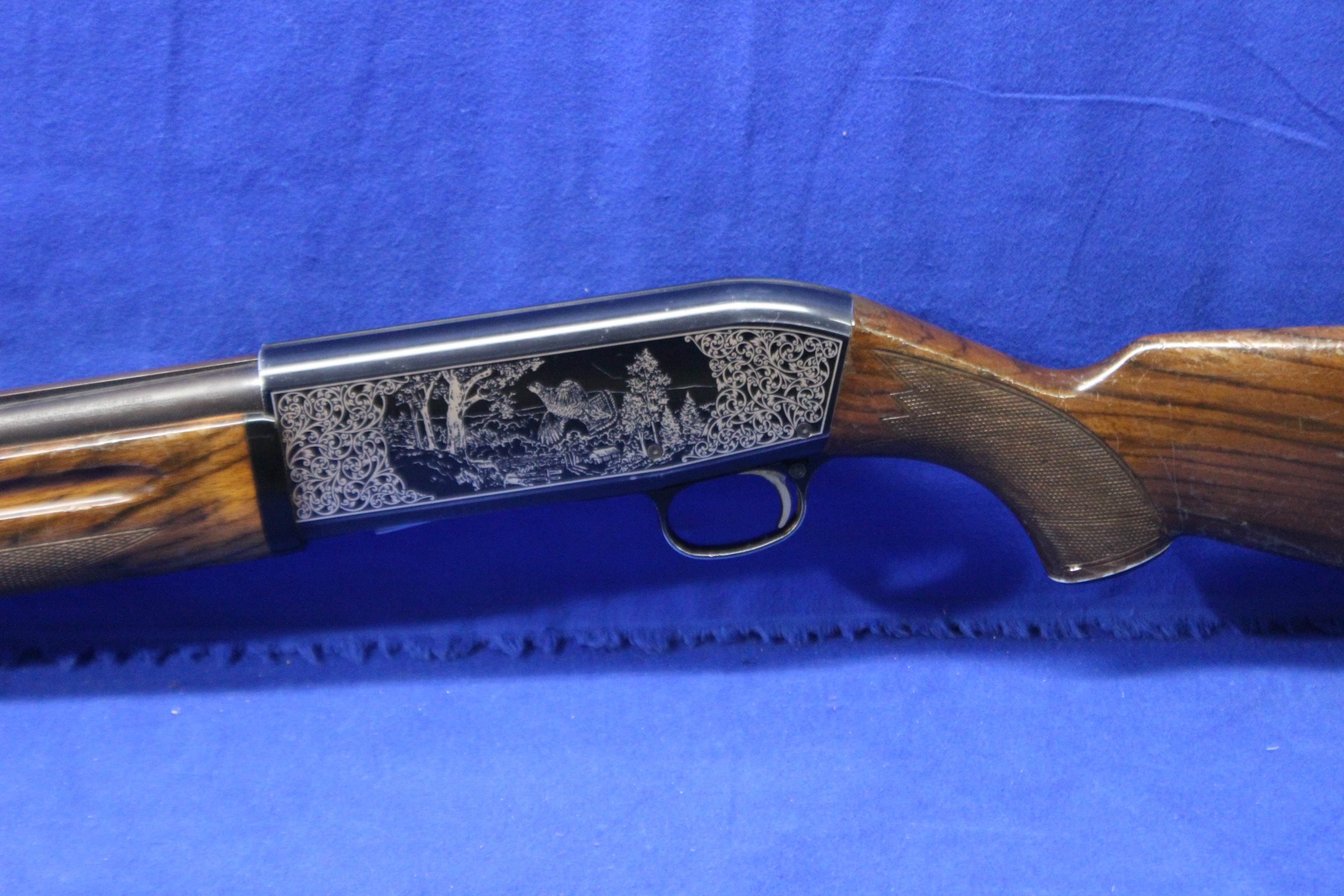 Ithaca 900 12GA Semi Auto Shotgun Semi Auto Shotguns at